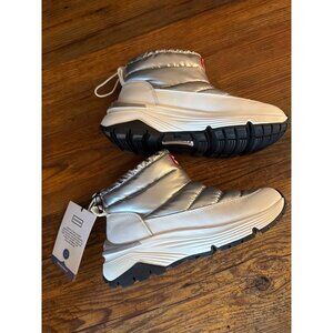 Hunter Anne Waterproof Winter Snow Boot Booties Silver Women Size 6 New with Tag